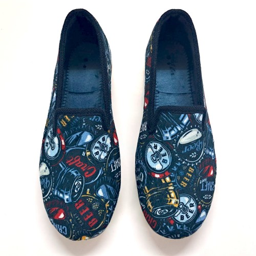 Zapatillas de andar por casa modelo cerveza