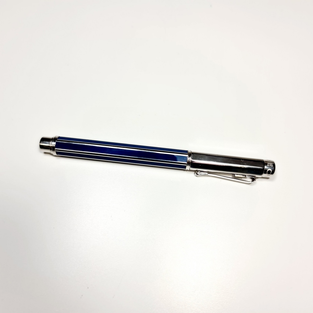 Pluma estilográfica Caran d'Ache