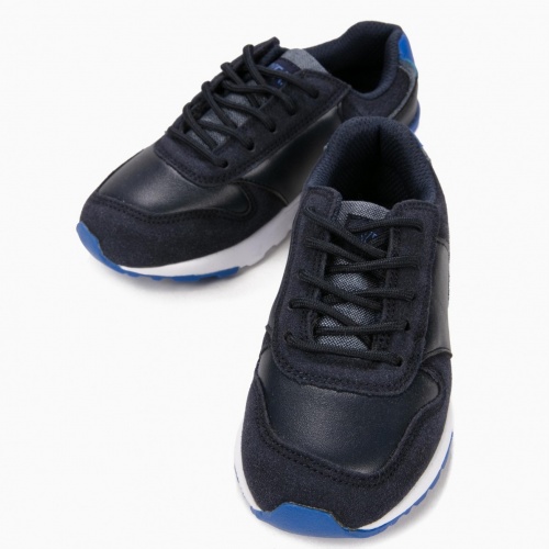 ZAPATILLA VELCRO Y CORDON  3