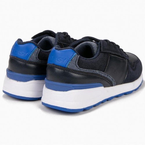ZAPATILLA VELCRO Y CORDON  2